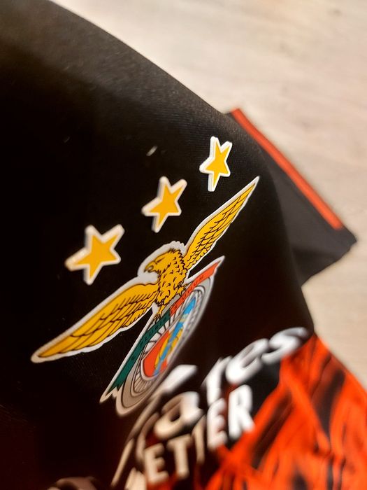 Camisola SLB Edição Especial