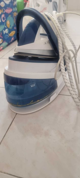 Ferro de Engomar com Caldeira + Ferro Normal