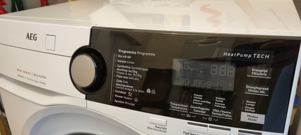 Pralko suszarka AEG model L9WEE06W