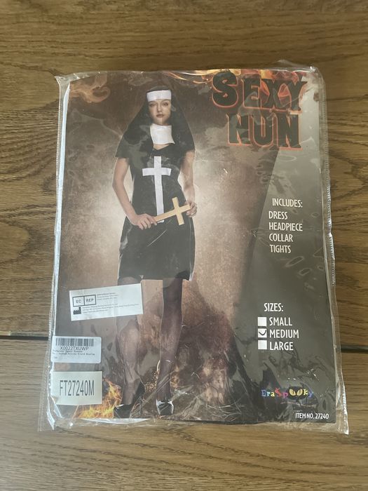 Fato Freira Halloween / Carnaval – Novo – Tamanho M