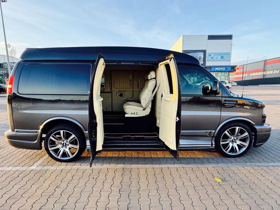 Вип трансфер Кишинев Киев/такси Киев Кишинев Международное такси