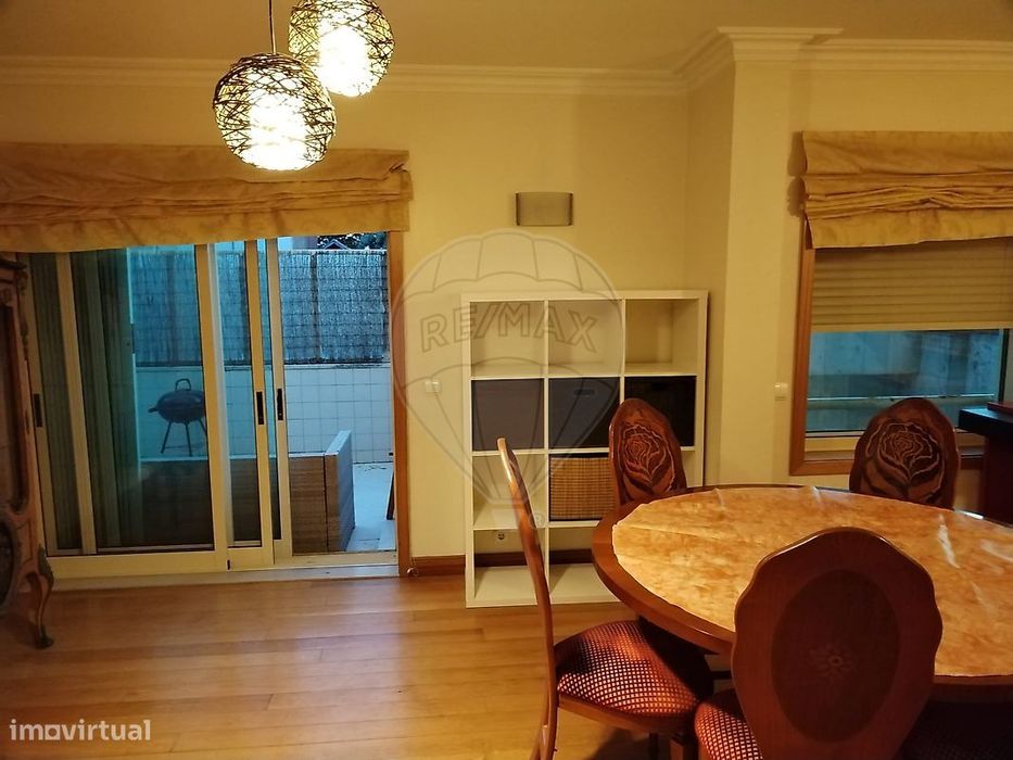 Apartamento T2 para arrendamento