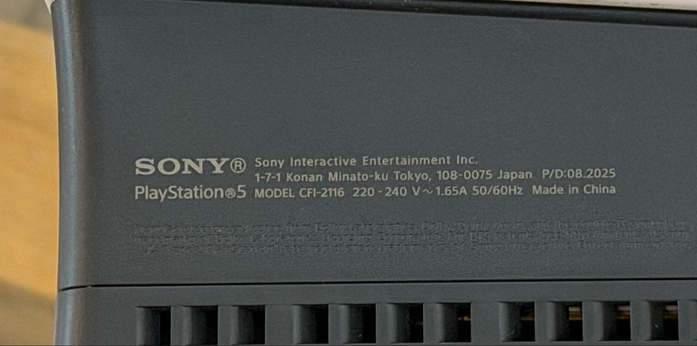 Sony PS5 Slim матова, сама нова