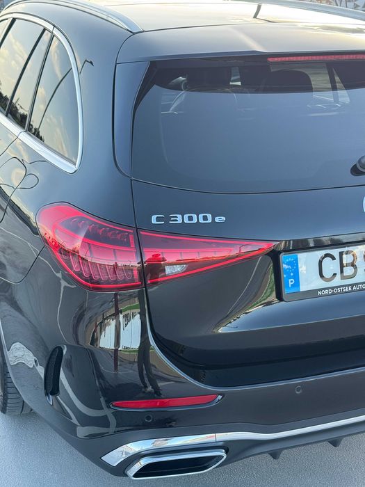 Mercedes-Benz C300e AMG • Garantia Oficial + 2 Anos • Autonomia de 110km em elétrico