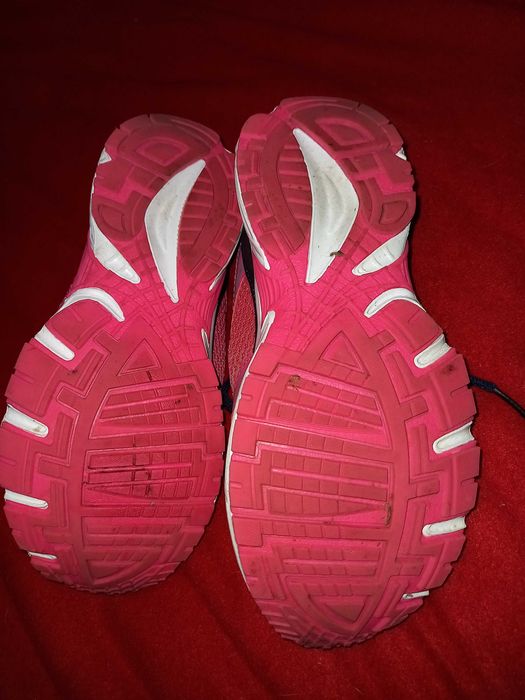 Sapatilhas rosa, material respirável - 36 - Outpace