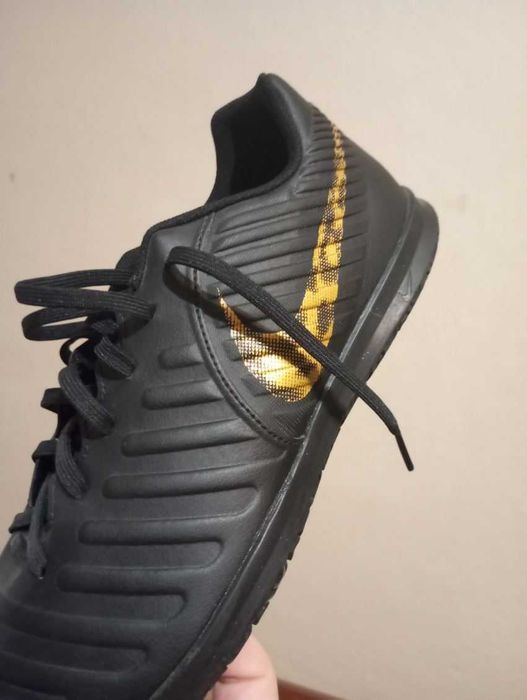 Buty halowe Nike