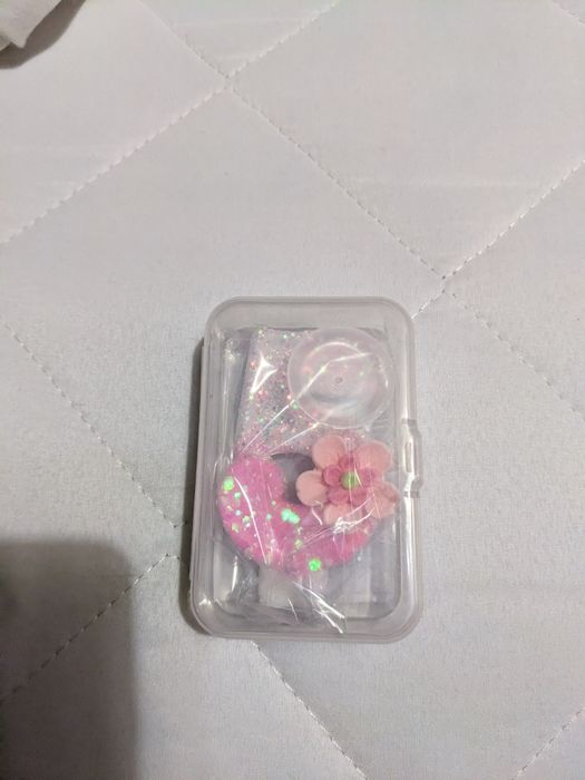 Рожева Блискуча Свічка Цифрою 5 з Квітами