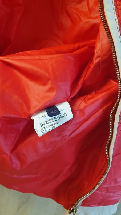 Бомбер червоний Trussardi, 40
