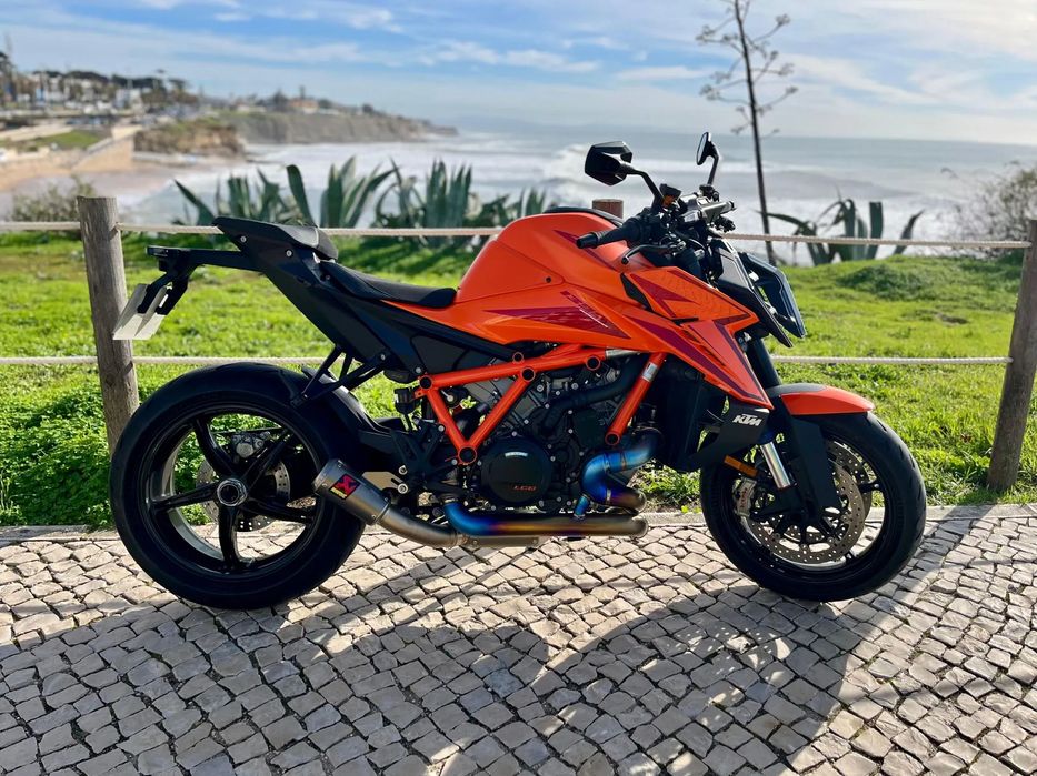KTM SuperDuke  1390 R