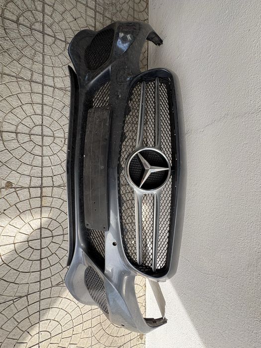 Parachoque e grelha frontal mercedes classe c