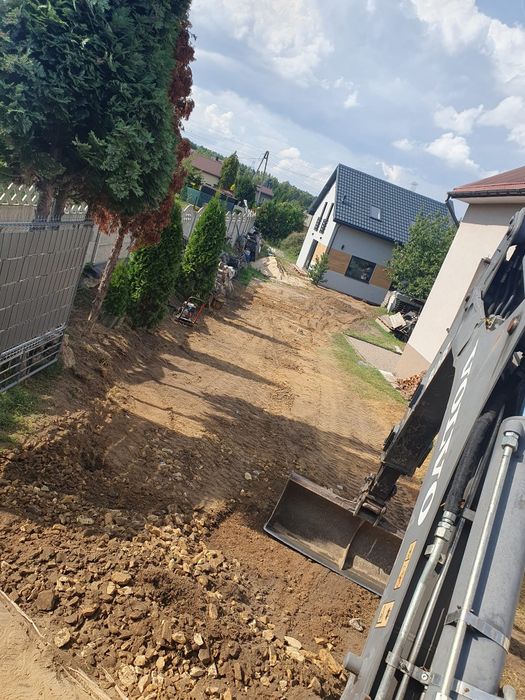 Usługi minikoparką cały śląsk i małopolska