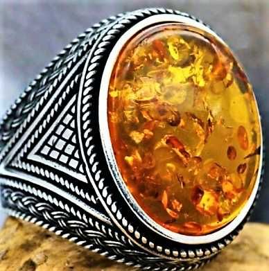 Bursztyn Sygnet-Pierścień Srebrzysty Grawer 20