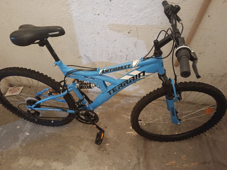 Rower górski z amortyzatorami