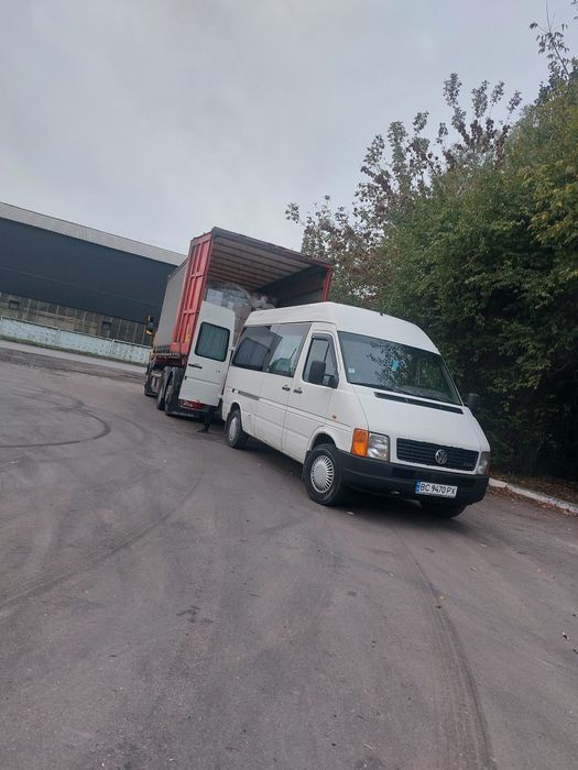 вантажні та пасажирські перевезення