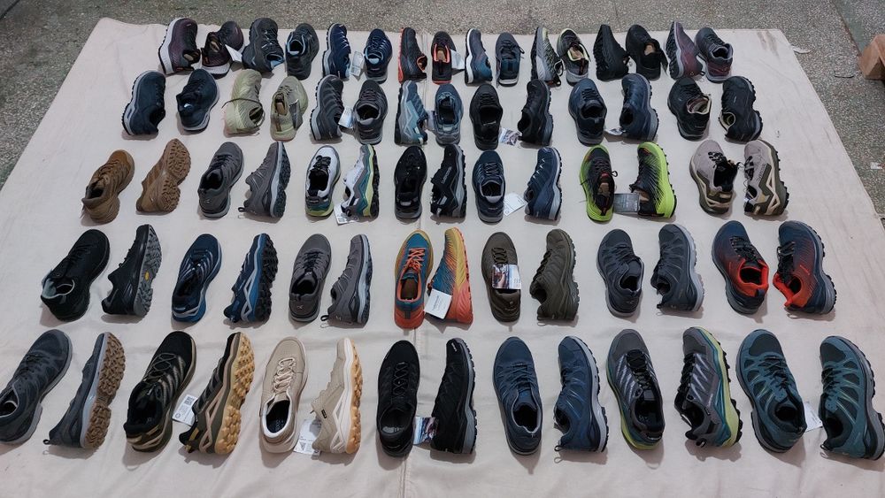 Lowa кросівки трекінгові сток оптом