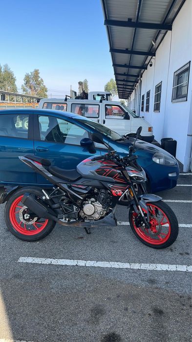 Mota KL 125 em perfeitas condicoes