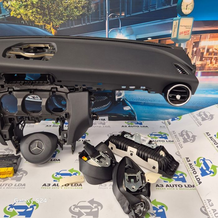 Tablier com kit de airbags completo Mercedes Classe C W205