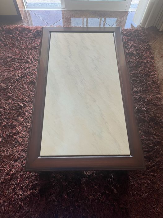 Mesa centro sala madeira mogno