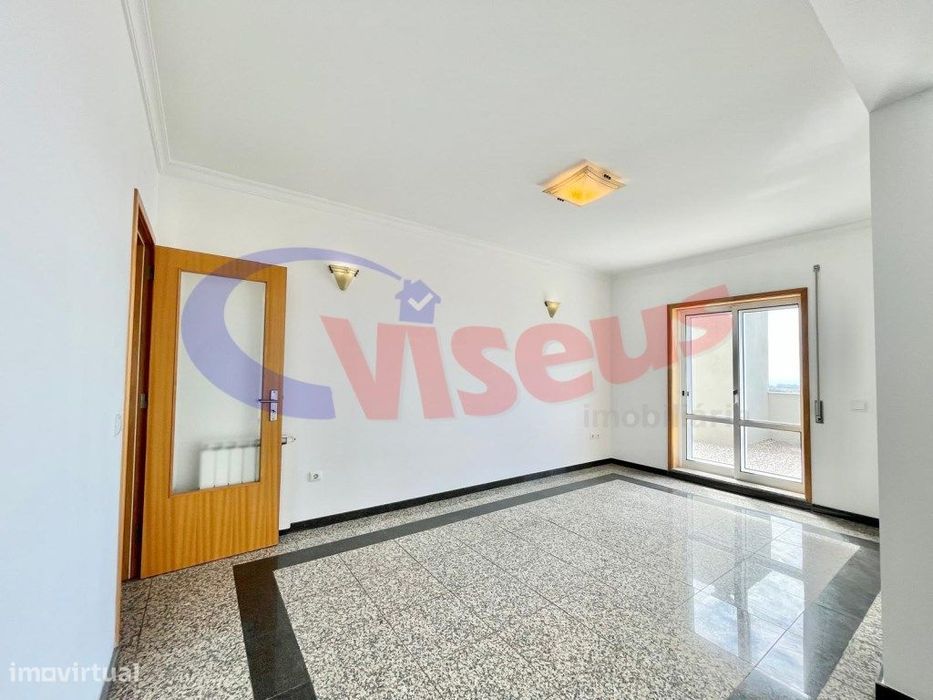 Penthouse T3+1 Vilar Paraíso