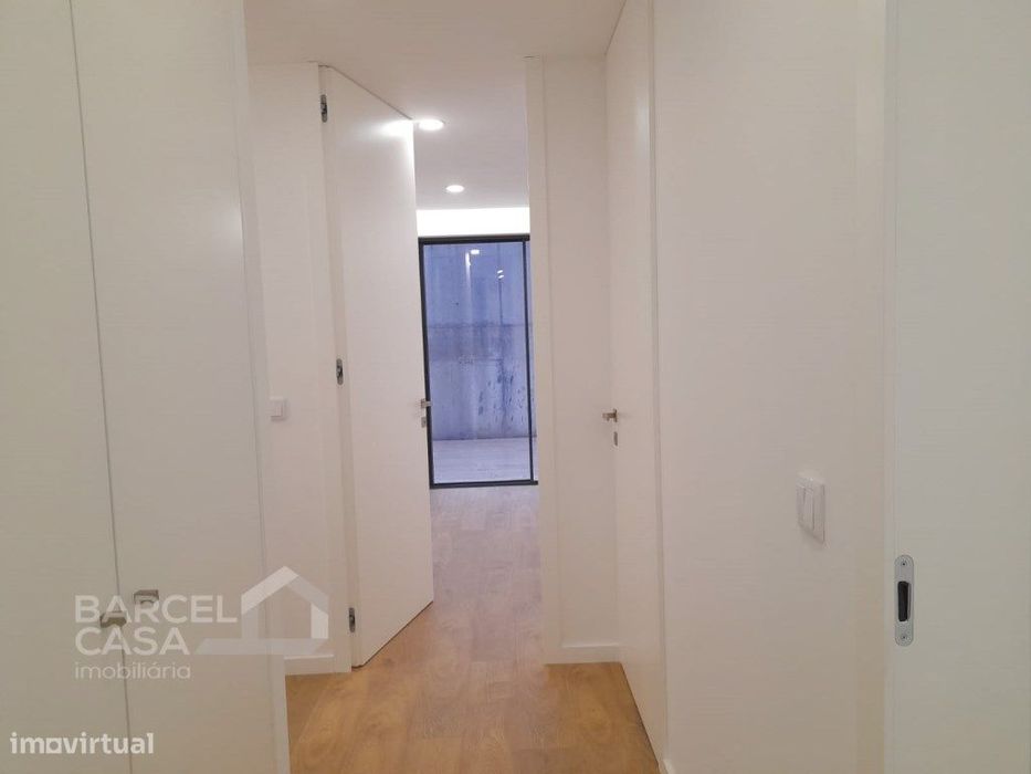 Apartamento T3 Novo, c/ garagem fechada em Airó - Barcelos
