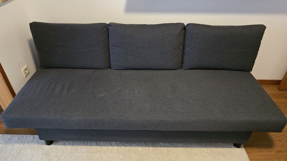 VENDIDO Sofá-cama 3 lugares