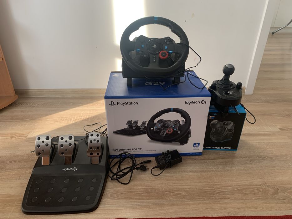 Logitech g29 PC/PS4/PS5 + SHIFTER