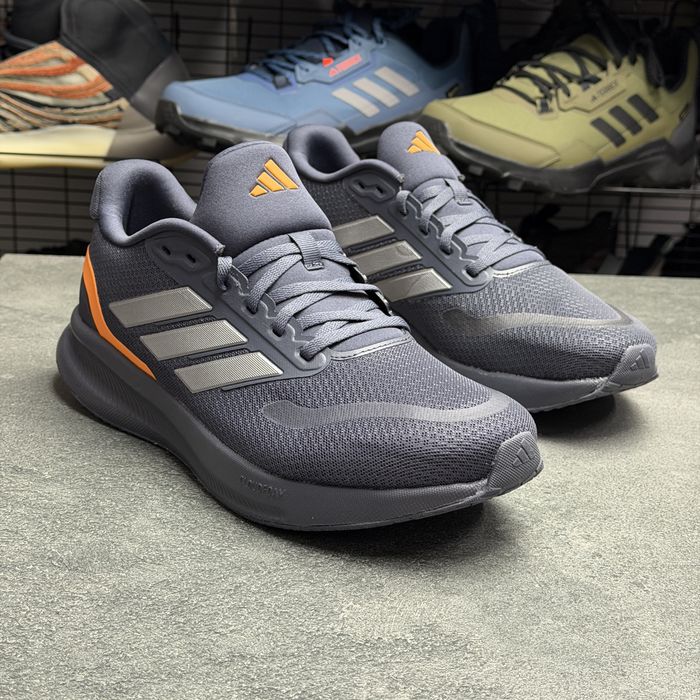 44.5р.ОРИГІНАЛ 100% Кросівки кроссовки адідас Adidas Runfalcon 5  JQ6979