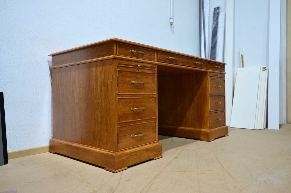 Biurko Angielskie klonowe od producenta  -- Upust 30%  do konca roku--