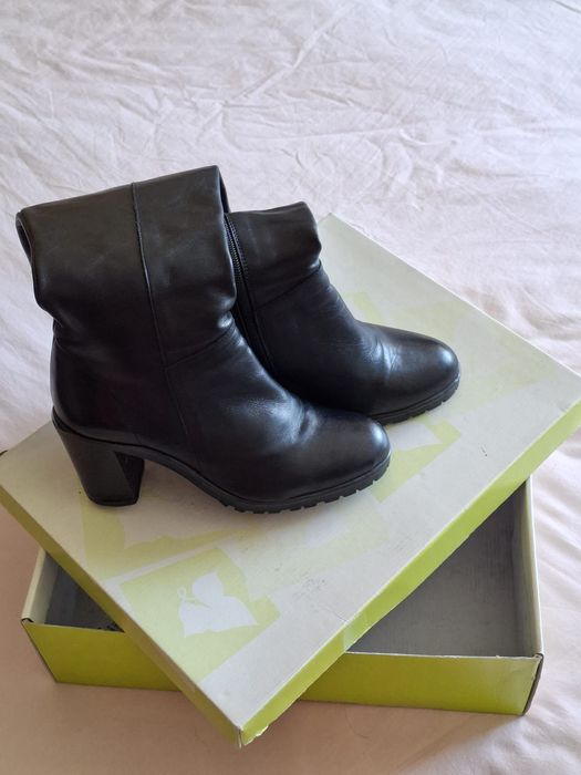 Botas de mulher cano alto