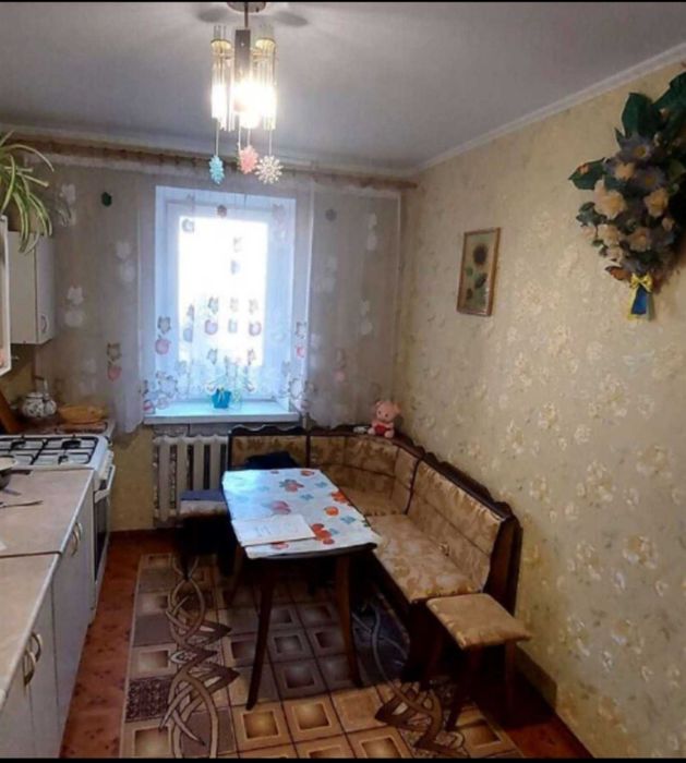 Терміновий продаж! Продам трьох кімнатну квартиру, Вінниця.