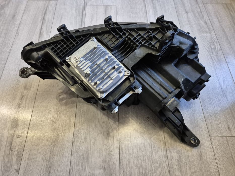 Фара ліва Mercedes GLS 2020-2022 USA