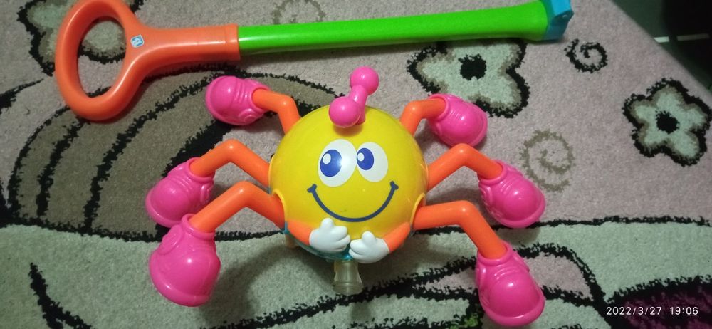 Каталка музыкальная