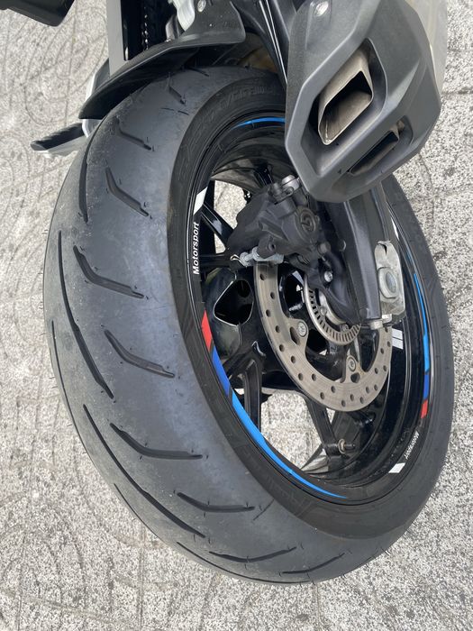 Bmw f900r 2022……