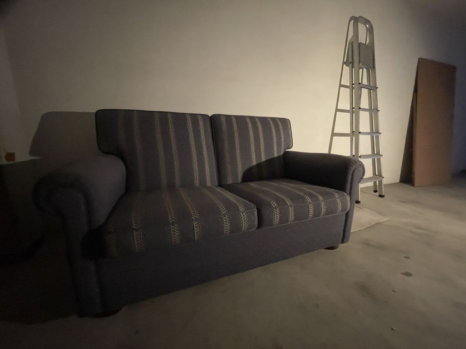Sofá-Poltrona restaurado, 2 lugares com cama