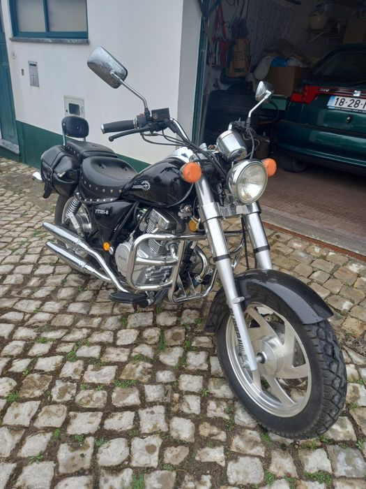Vende-se mota Fosti 125