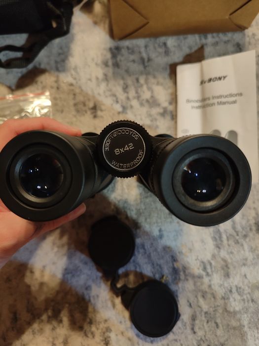 Svbony sv47 8x42