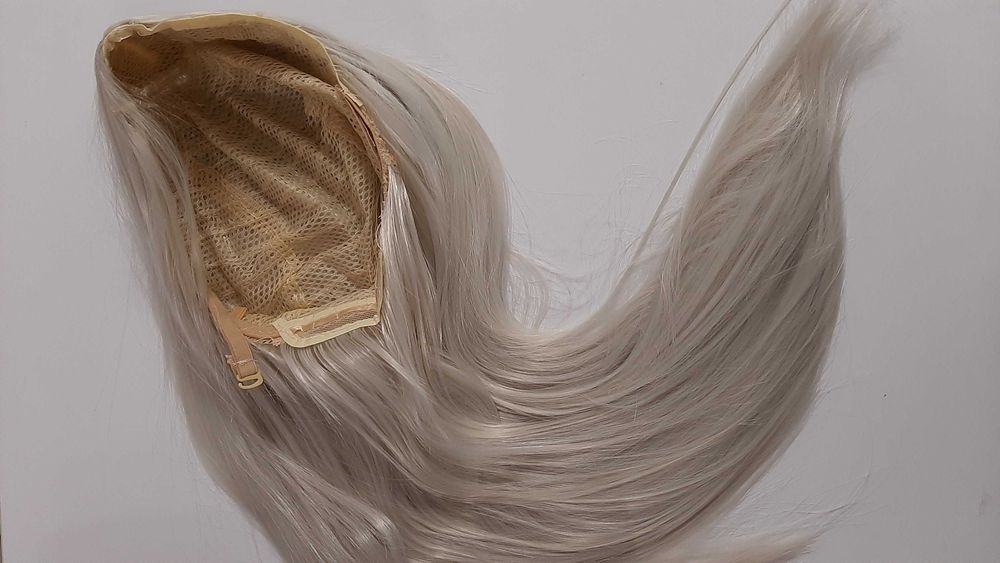 Парик платиновый блонд длинный прямые волосы без челки перука