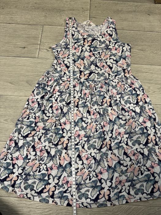 Сукні H&M 8-10 років