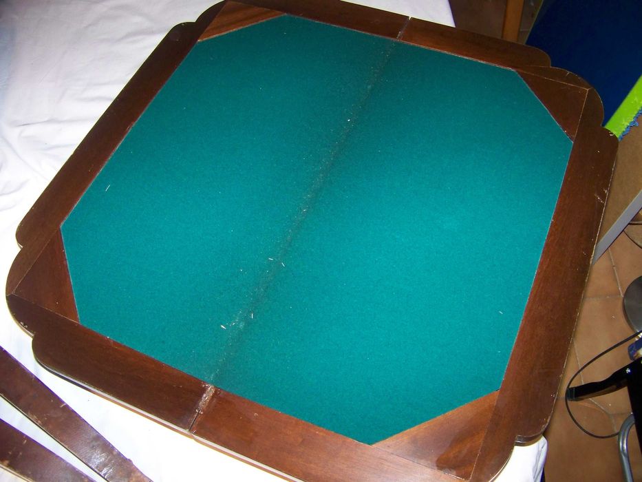 mesa de jogar cartas para restauro