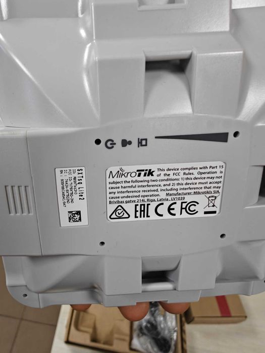 Точка доступу Wi-Fi Mikrotik SXTsq Lite 2