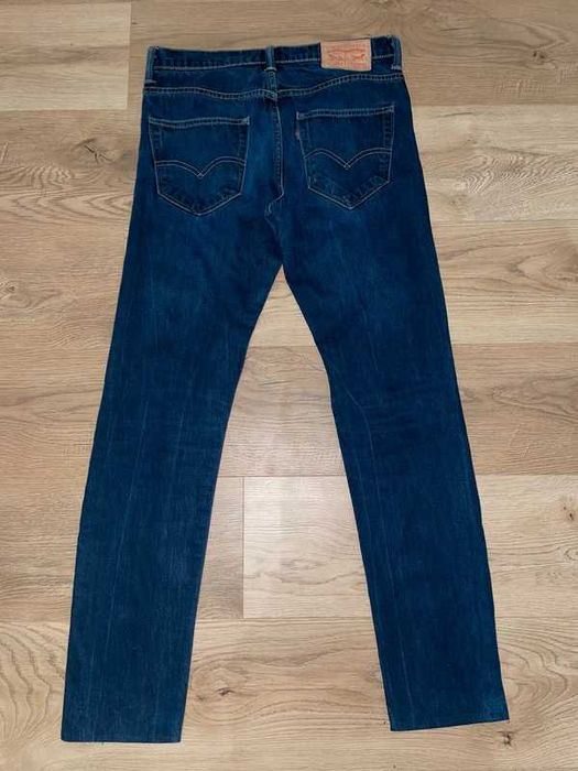 Spodnie Levi's granatowe  jeansy W29 34L
