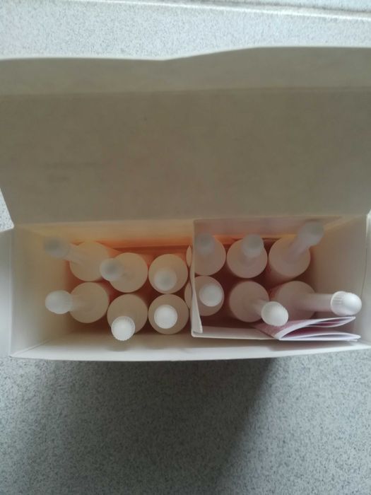 Gel de higiene íntima e ampolas hidratante vaginal