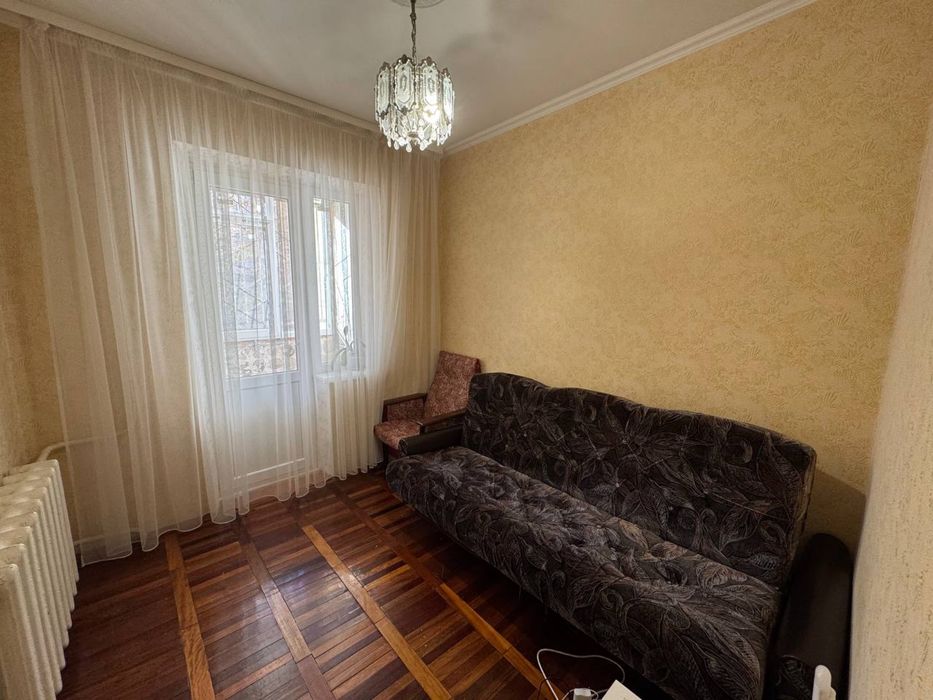 Продаж затишної 4 кімнатної квартири Північний