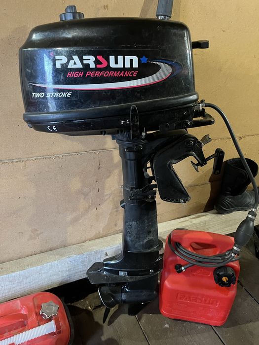 Човновий мотор  Parsun 5.8 + бак 9л