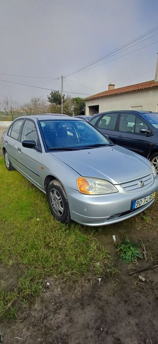 Honda Civic VII com motor avariado