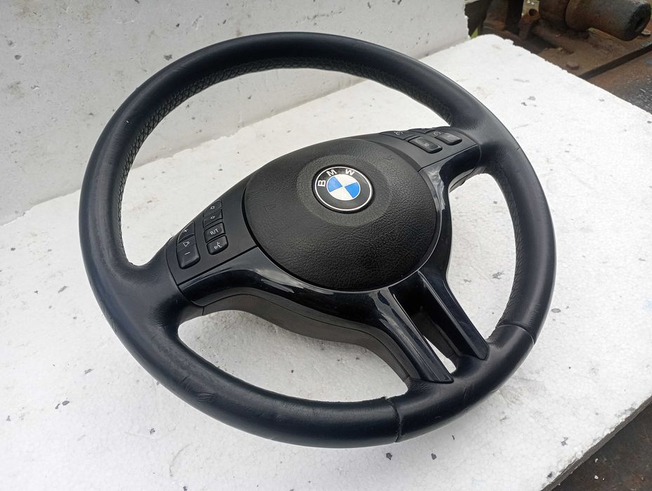Kierownica trójramienna multifunkcja M Pakiet M3 M5 BMW E38 E39 E46 Z3 X3 X5 ORI SKÓRA