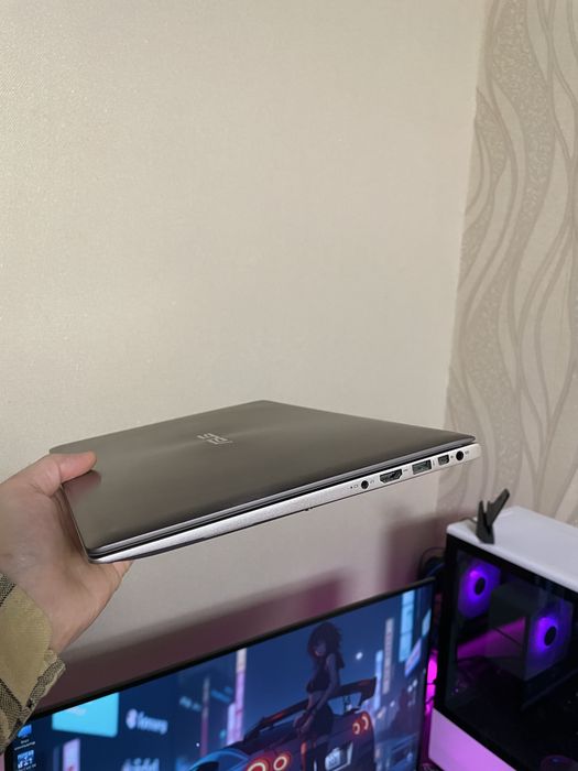 ASUS UltraBook Metal 14" i5 | 8GB | SSD l