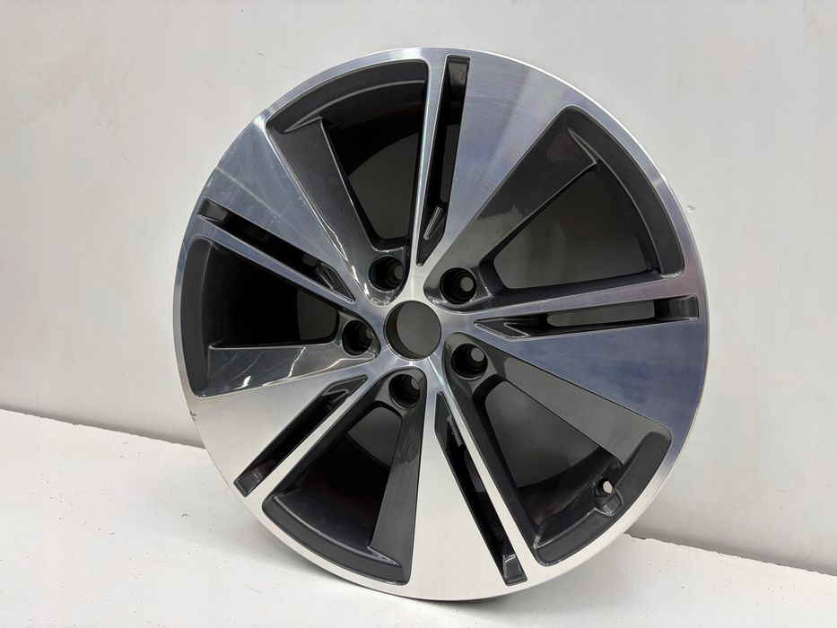 audi a6 e tron 85e felga 9jx20 et57 5x112