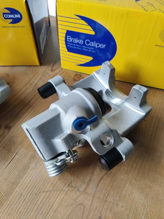 Pinça de travão/ Brake caliper - COMLINE – CBC410R e CBC410L