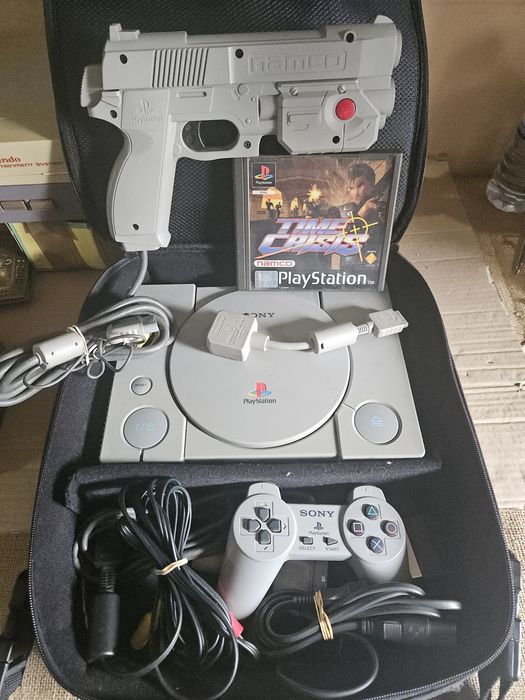 Consola ps1 com mala
